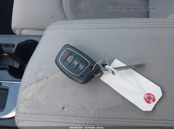5NPE34AF5GH370851 2016 HYUNDAI SONATA Silver Vista del salpicadero