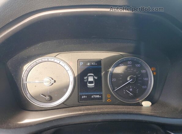 5NPE34AF5KH819793 2019 HYUNDAI SONATA White Vista del cuadro de instrumentos