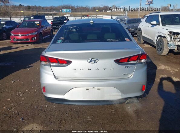 5NPE34AFXJH704668 2018 HYUNDAI SONATA Silver 