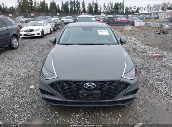 5NPEF4JA5LH041623 2020 HYUNDAI SONATA Gray Rear interior view