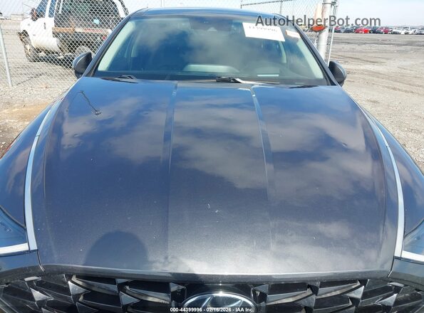 5NPEH4J26MH122909 2021 HYUNDAI SONATA Gray Вид спереду