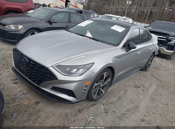 5NPEJ4J2XMH098294 2021 HYUNDAI SONATA Silver Front left