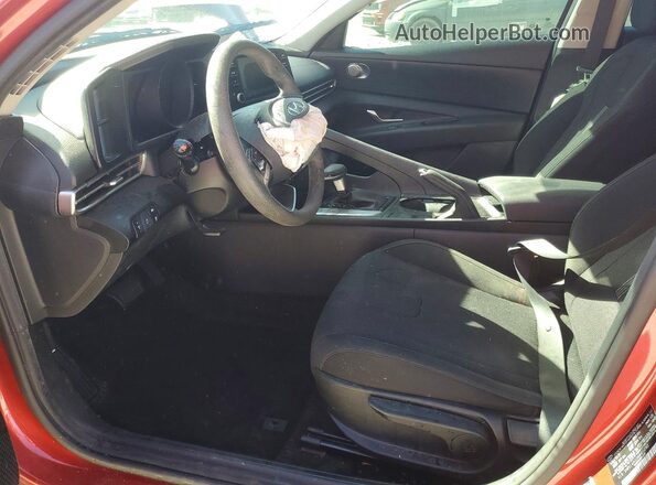 5NPLL4AG5MH050182 2021 HYUNDAI ELANTRA Red Սալոնի դիմացի տեսք