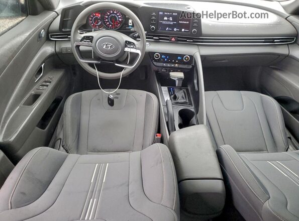 5NPLM4AG0MH037501 2021 HYUNDAI ELANTRA Silver Առջևի վահանակի տեսք