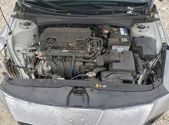 5NPLM4AG0MH037501 2021 HYUNDAI ELANTRA Silver Սալոնի հետևի տեսք