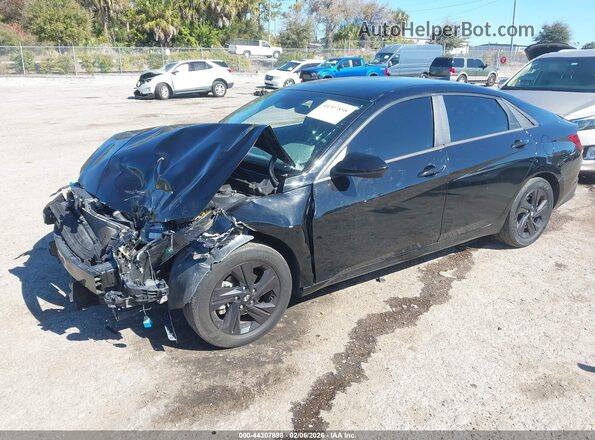 5NPLM4AG4NH059633 2022 HYUNDAI ELANTRA Black Передня ліва чверть