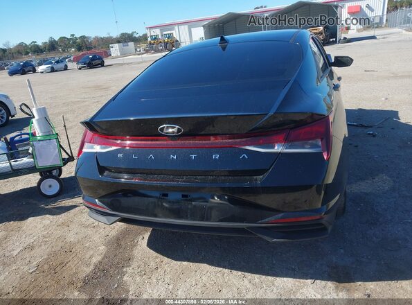 5NPLM4AG4NH059633 2022 HYUNDAI ELANTRA Black 