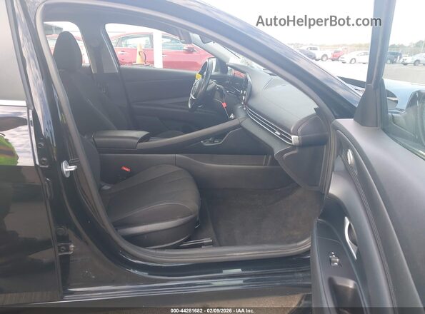 5NPLN4AG4NH058026 2022 HYUNDAI ELANTRA Black Vista interior delantera
