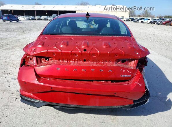 5NPLP4AG5MH027215 2021 HYUNDAI ELANTRA Red უკანა ხედი