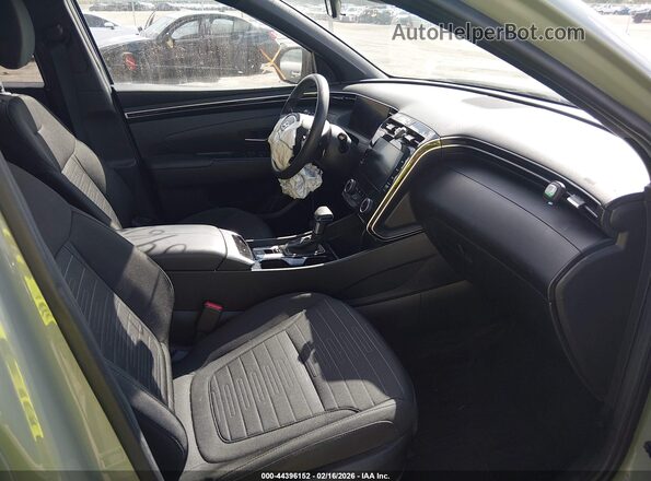 5NTJCDAE3NH023958 2022 HYUNDAI SANTA CRUZ Green Սալոնի դիմացի տեսք
