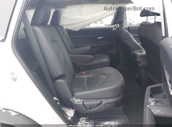 5TDAAAB5XSS085512 2025 TOYOTA LIMITED White VIN კოდის სტიკერის ხედი