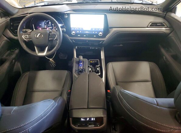 5TDAAAB64TS060745 2026 LEXUS TX Gray Widok deski rozdzielczej