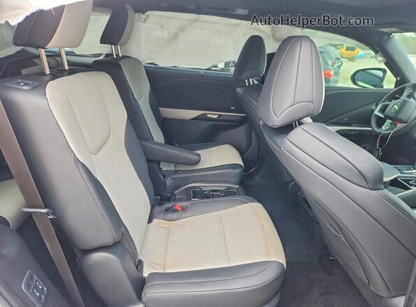 5TDAAAB67SS032632 2025 LEXUS TX White Vista de los asientos traseros