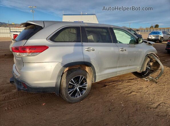 5TDBGRFH2JS042318 2018 TOYOTA HIGHLANDER HYBRID Серебряный 