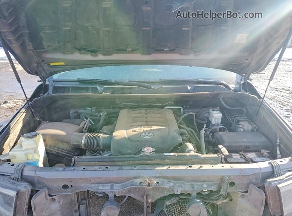 5TDBY5G17JS158721 2018 TOYOTA SEQUOIA Gray Engine compartment view