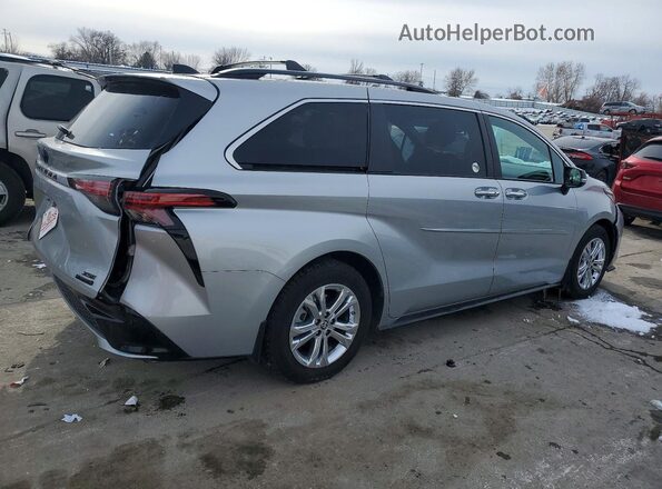 5TDCSKFC5PS075160 2023 TOYOTA SIENNA Silver უკანა მარჯვენა
