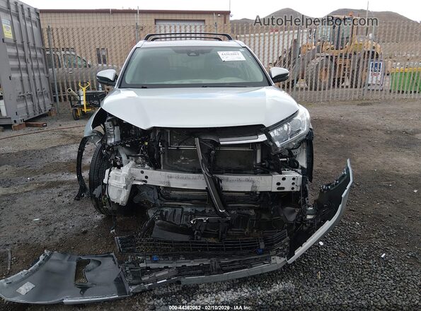 5TDDGRFHXJS044617 2018 TOYOTA LIMITED Gray Dashboard view