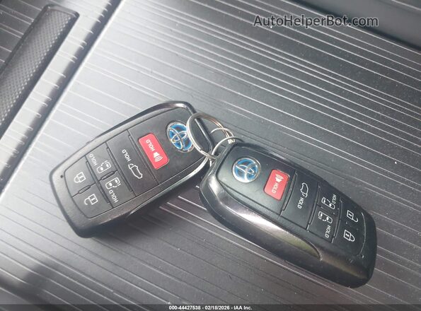 5TDDRKEC5MS019491 2021 TOYOTA SIENNA Dark Blue Вид панели приборов