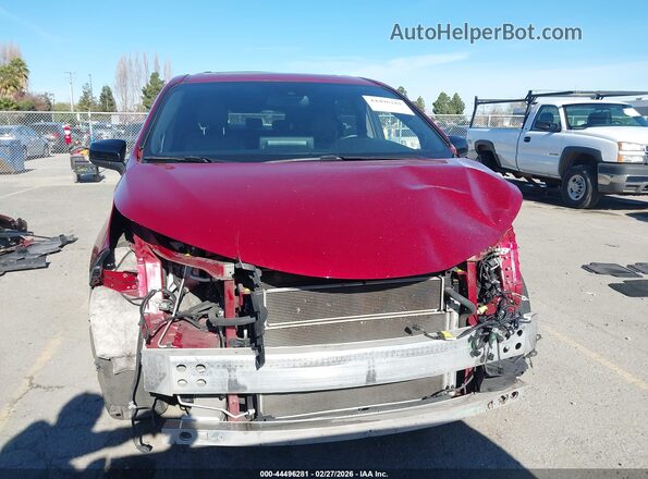 5TDDRKEC6NS077062 2022 TOYOTA SIENNA Red უკანა სალონის ხედი