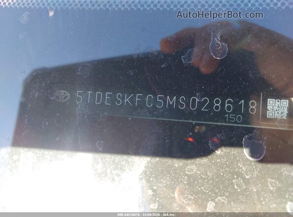 5TDESKFC5MS028618 2021 TOYOTA SIENNA White Շարժիչի բաժամունքի տեսք