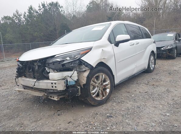 5TDESKFC5RS134591 2024 TOYOTA SIENNA White 
