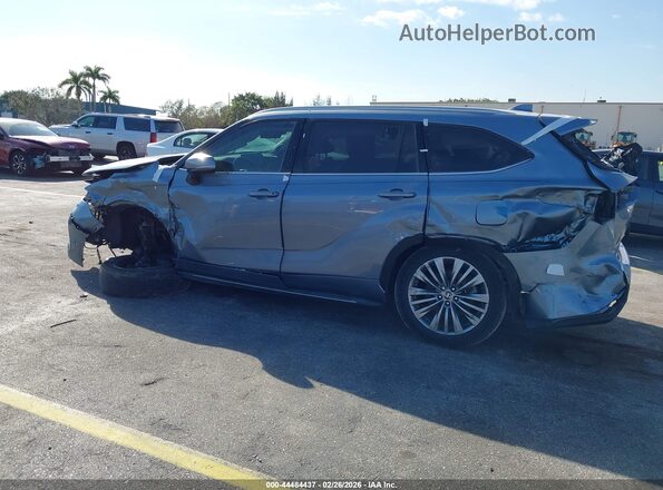 5TDFZRAHXMS041022 2021 TOYOTA HIGHLANDER Gray Սալոնի հետևի տեսք