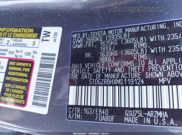 5TDGZRBHXMS119124 2021 TOYOTA LE Gray Vista del compartimento del motor