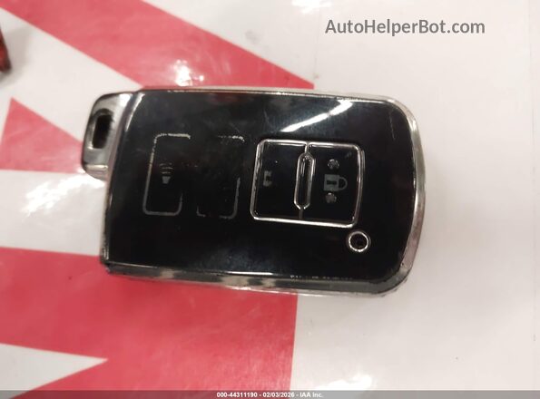 5TDJZRFH1JS828083 2018 TOYOTA LE Black Вид панелі приладів