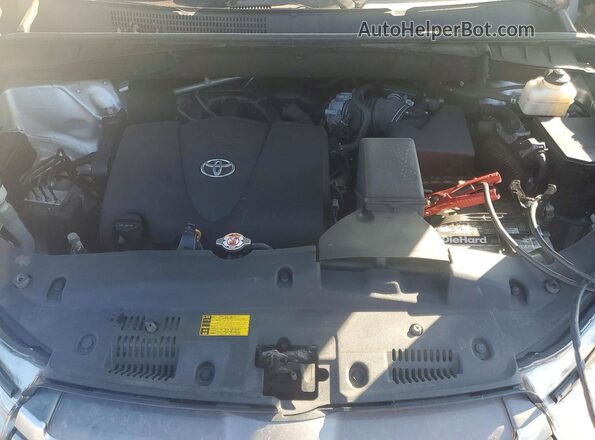 5TDJZRFH6KS567132 2019 TOYOTA HIGHLANDER Серебряный 