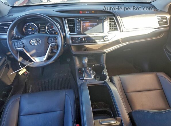 5TDJZRFH8KS718696 2019 TOYOTA HIGHLANDER Black Widok deski rozdzielczej