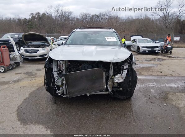 5TDKDRAH2PS520522 2023 TOYOTA LE Silver 