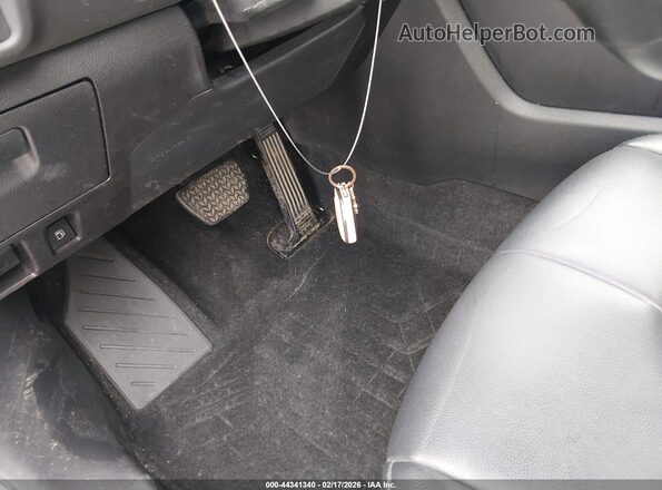 5TDKDRAH2PS520522 2023 TOYOTA LE Silver 