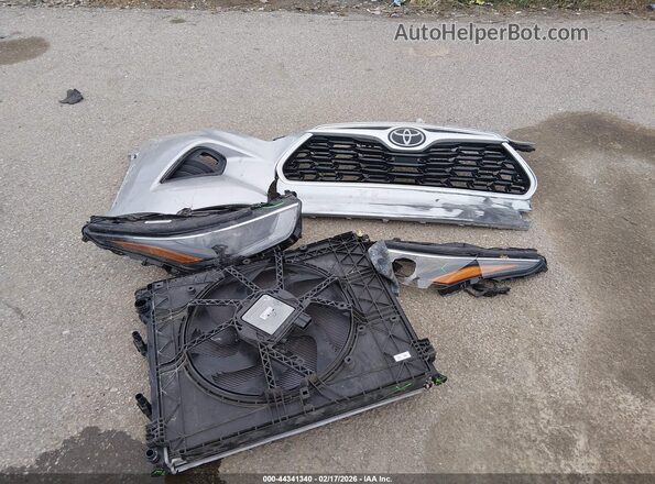 5TDKDRAH2PS520522 2023 TOYOTA LE Silver 