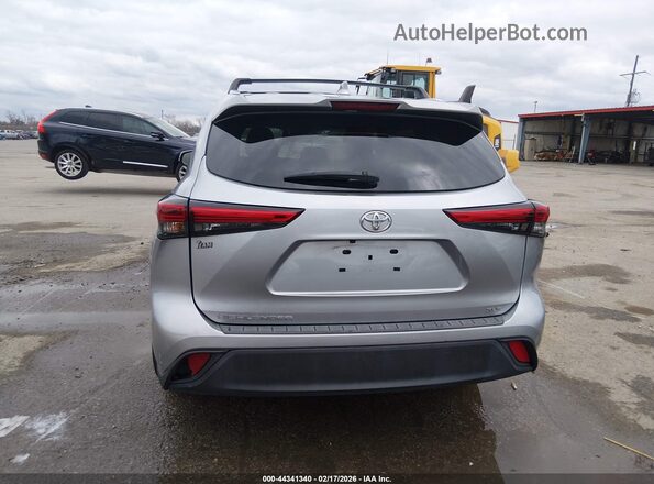 5TDKDRAH2PS520522 2023 TOYOTA LE Silver 