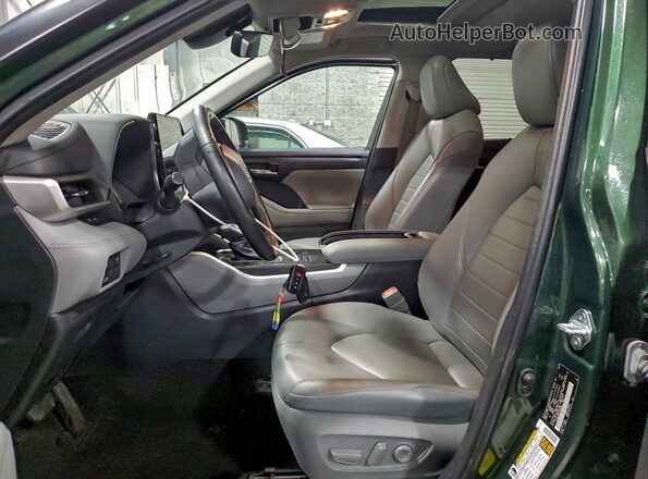 5TDKDRBH1PS506884 2023 TOYOTA HIGHLANDER Green Vista interior delantera