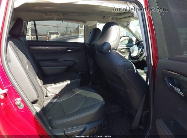 5TDKDRBH4RS548761 2024 TOYOTA HIGHLANDER Red Вид наклейки з VIN-кодом