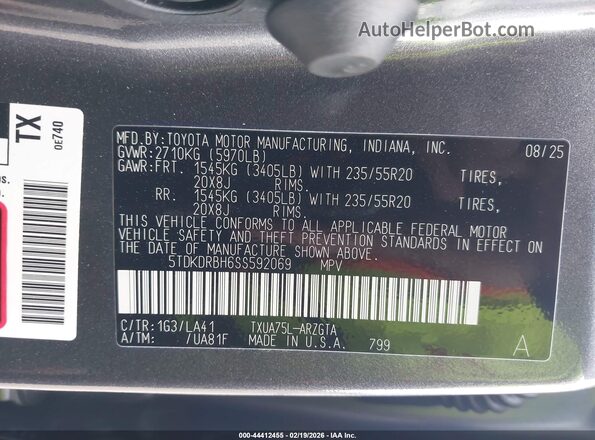 5TDKDRBH6SS592069 2025 TOYOTA HIGHLANDER Gray ძრავის განყოფილების ხედი