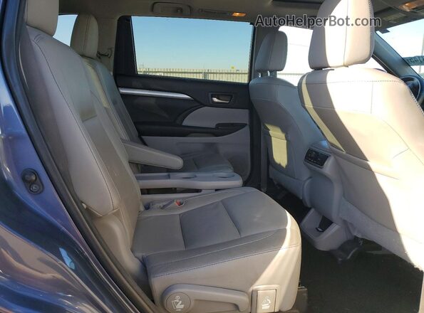5TDKKRFH2GS148209 2016 TOYOTA HIGHLANDER Blue უკანა სალონის ხედი
