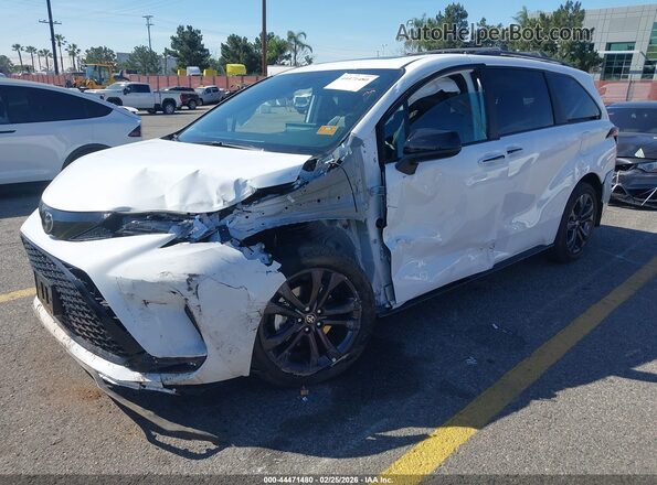 5TDXRKEC9TS297239 2026 TOYOTA SIENNA White Առջևի ձախ երեք քառորդ տեսարան
