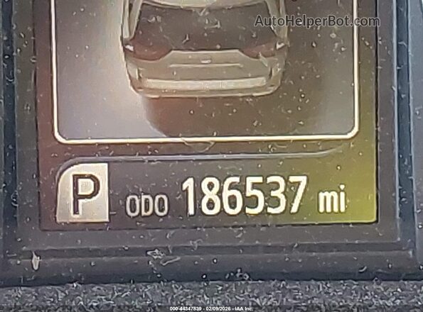 5TDYK3DC4GS746672 2016 TOYOTA LE Silver 