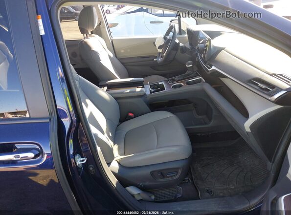 5TDYRKEC6PS153299 2023 TOYOTA LE Blue Вид салону спереду