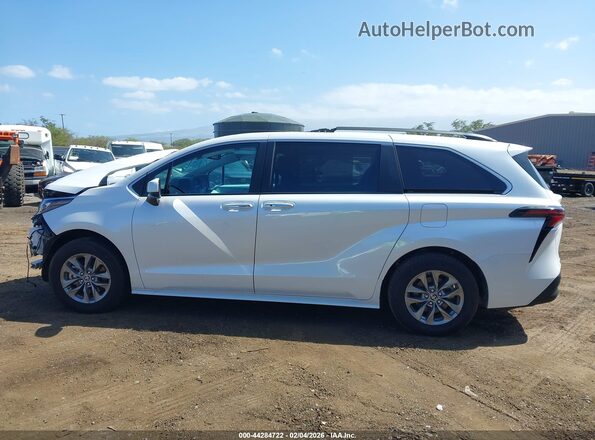 5TDYRKECXSS235836 2025 TOYOTA LE White 