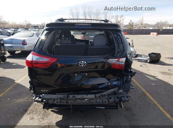 5TDYZ3DC3HS821827 2017 TOYOTA LE Black 