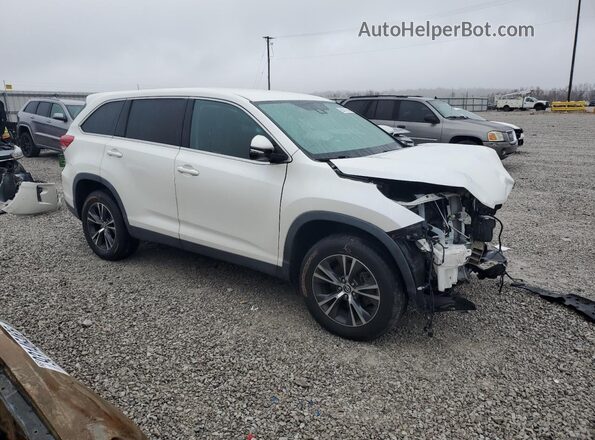 5TDZARFH9KS043970 2019 TOYOTA LE Белый 