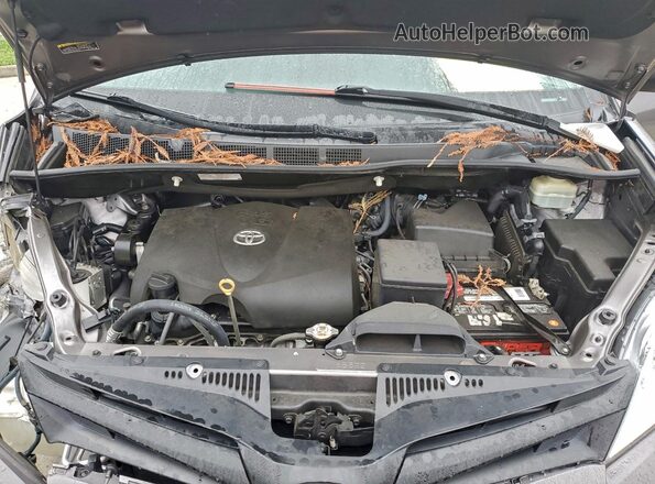 5TDZZ3DCXJS924575 2018 TOYOTA SIENNA Charcoal 