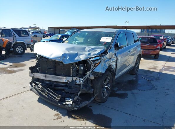 5TDZZRFH6KS314248 2019 TOYOTA LE Серебряный Вид спереди