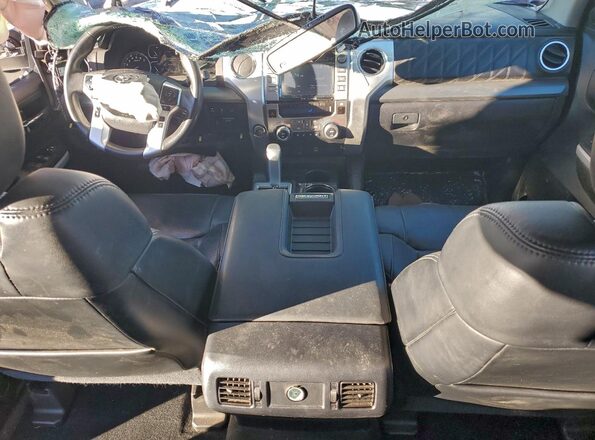 5TFAY5F19JX711621 2018 TOYOTA TUNDRA White Widok deski rozdzielczej