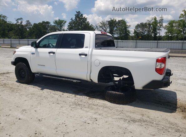 5TFDW5F14JX773723 2018 TOYOTA TUNDRA White Tył lewy