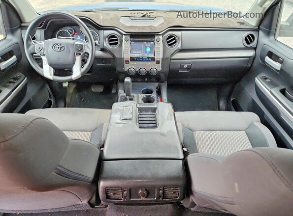 5TFEM5F19GX095389 2016 TOYOTA TUNDRA Синий Вид панели приборов