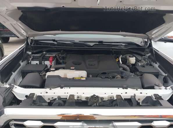 5TFMA5ABXNX003773 2022 TOYOTA TUNDRA White Հետևի տեսք